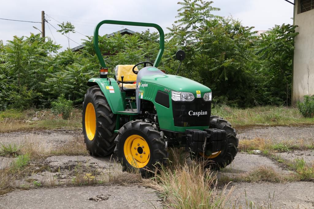 تراکتور CAS 504